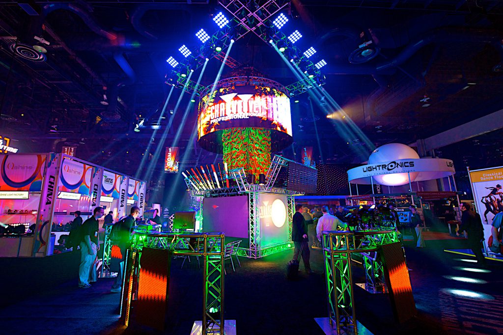 CHAUVET-Professional-LDI2013-Stephane-1