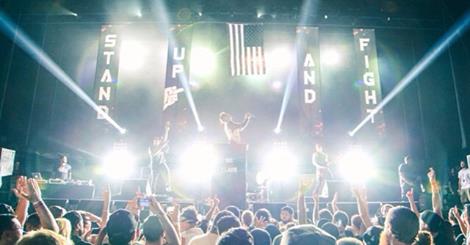 Chauvet Maching Gun Kelly 5