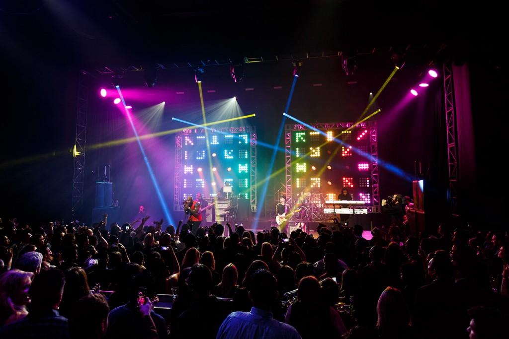 Flo-Rida-James-Schipper-4