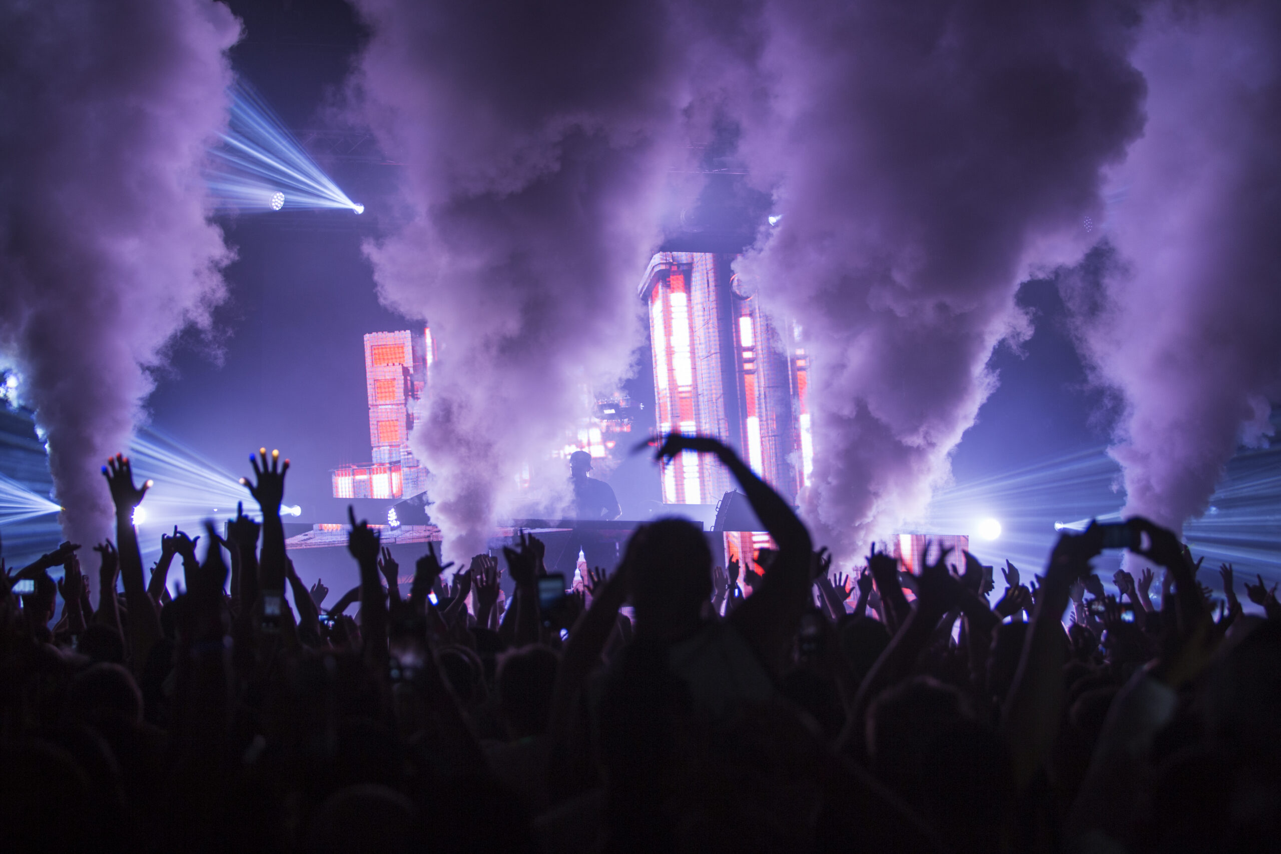 antic-studios_hardwell_02