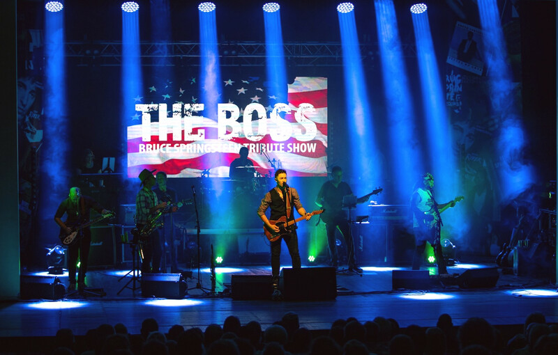 Southwards Car Museum Theatre - Maverick - New Zealand 3