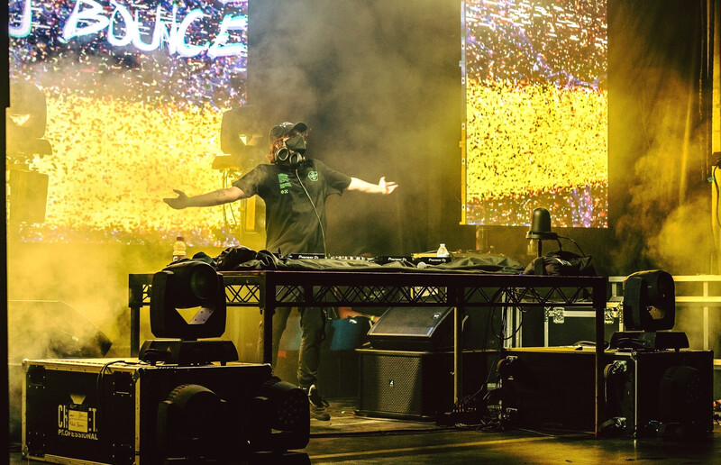 NoParking_DanceFloor - Rogue 5