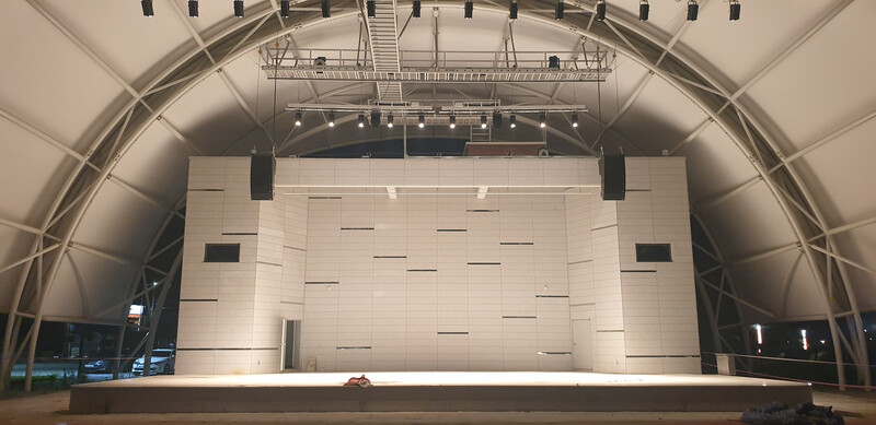 Organic Expo - Ovation E -910FC 3