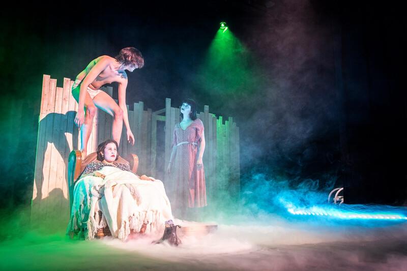 Cultuurcentrum Maskerade - Ovation 3