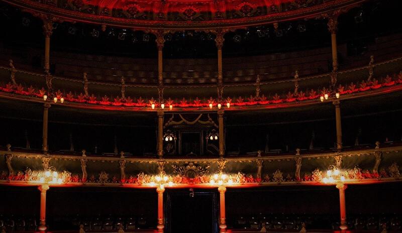 Costa Rica National Theatre - COLORado 3 Solo 1