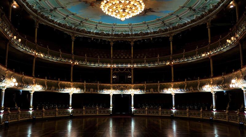 Costa Rica National Theatre - COLORado 3 Solo 3