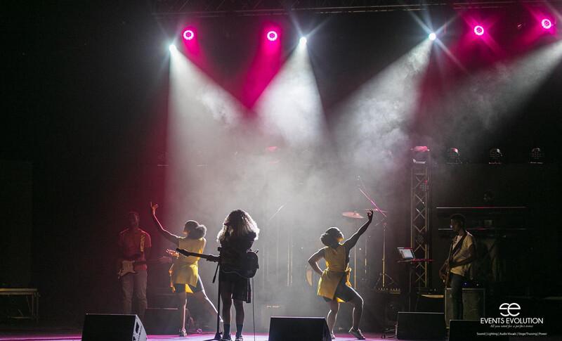 Girls_on_the_move - Maverick MK2 Spot 3