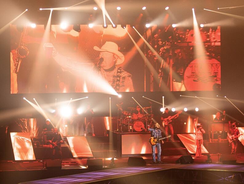 Toby Keith Country Comes To Town - Maverick MK3 Spot 3