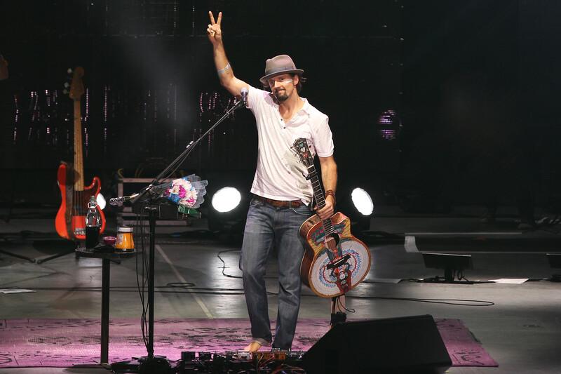 A67G0340-Jason Mraz - PNC - &copy;2012 Todd Kaplan