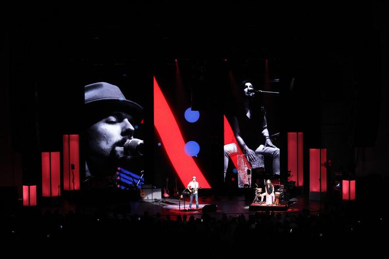 rk3nq7iQ - Photo Credit - Todd Kaplan