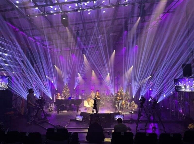 Live Dans Ton Salon Expands Livestream Possibilities with CHAUVET Professional Live Dans Ton Salon Expands Livestream Possibilities with CHAUVET Professional