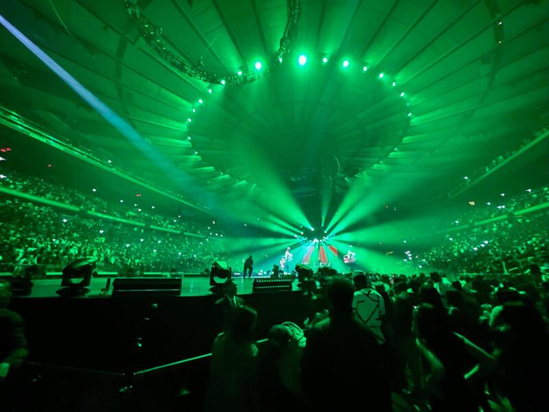  Butch Allen and Andr&eacute; Petrus Get Spacey with CHAUVET Professional for Bruna Boy at Madison Square Garden