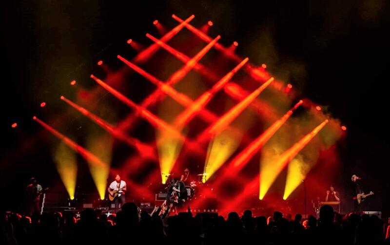 Andrew Dawson Unfolds James Barker Band&rsquo;s Stories with CHAUVET Professional
