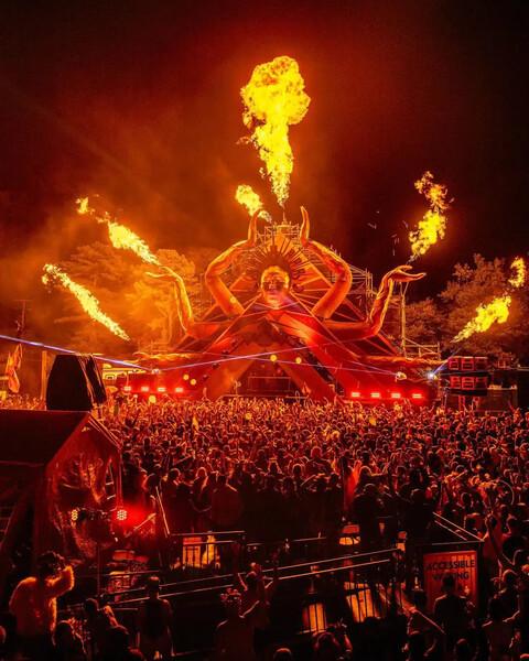 Spencer Lavoie and 4Life Entertainment Transform Elements Festival with CHAUVET Professional