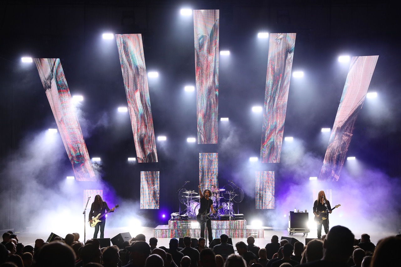Alice in Chains + Breaking Benjamin Plot 2022 U.S. Tour