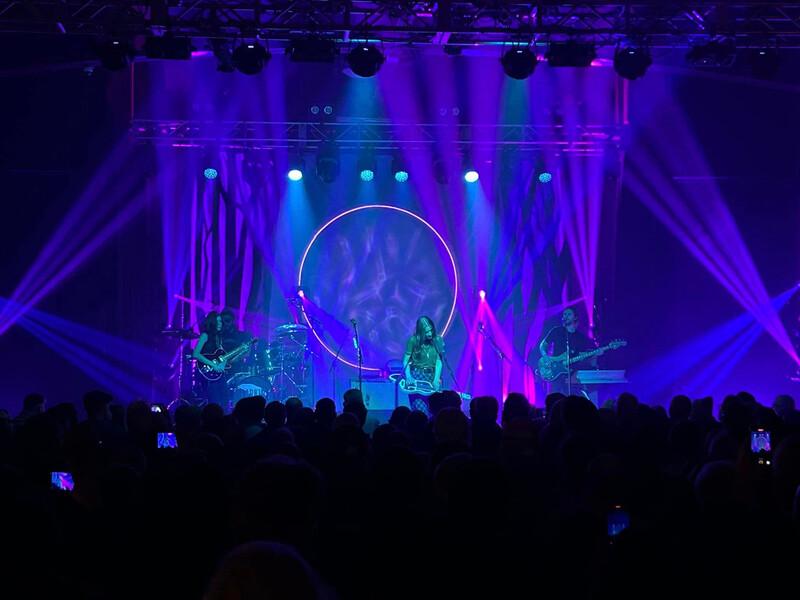 Larkin Poe_1_PhotoCredit - Bryan Cooper